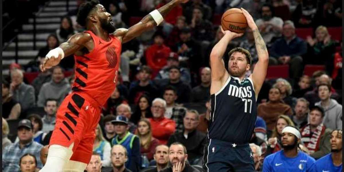 Doncic Dazzles in Portland, Propelling Mavs to Victory with 40-Point Triple-Double